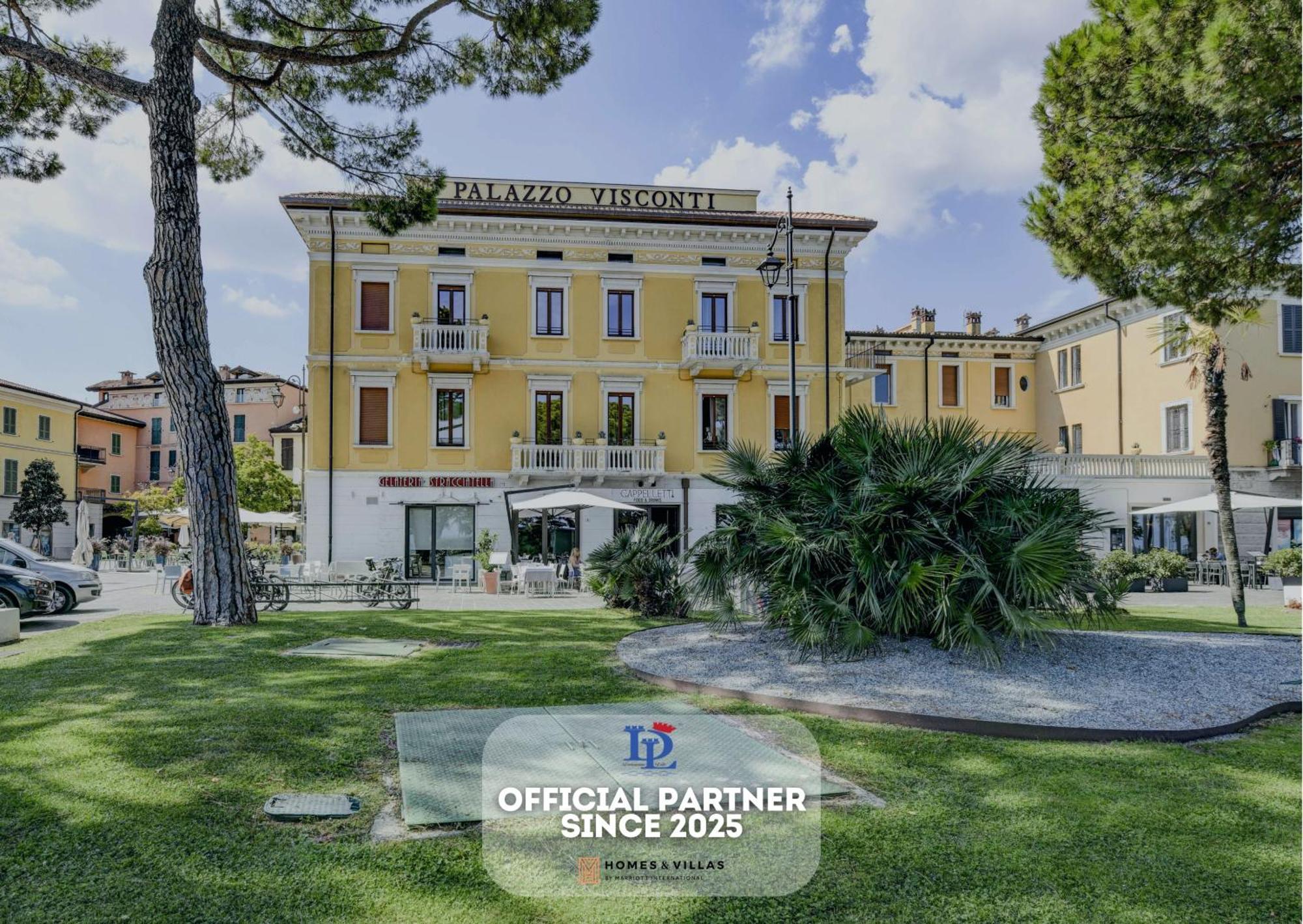 Apartament Desenzanoloft Official Partner Marriott Homes & - Palazzo Visconti Luxury